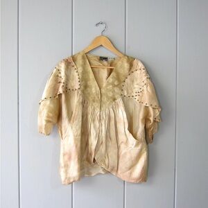 St. Tropez Butterfly Top Batwing Crop Top